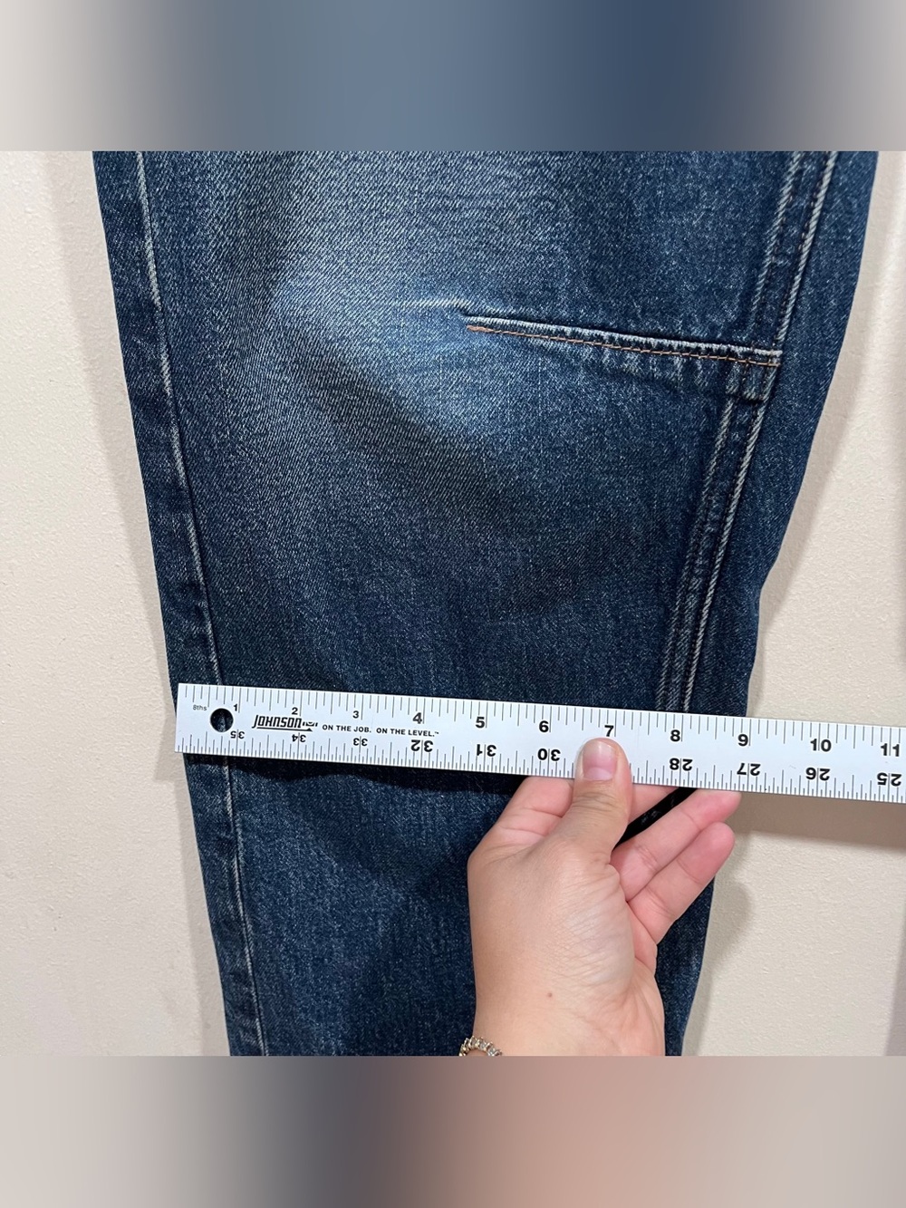 Madewell The Darted Barrel-Leg Jean Danver WashRigid size 26 - Picture 5 of 9
